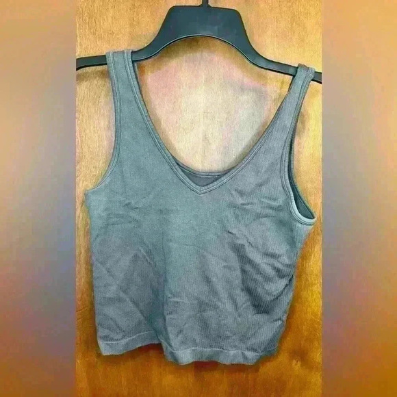 Calvin Klein Jeans women’s cropped tank top - Picture 1 of 3